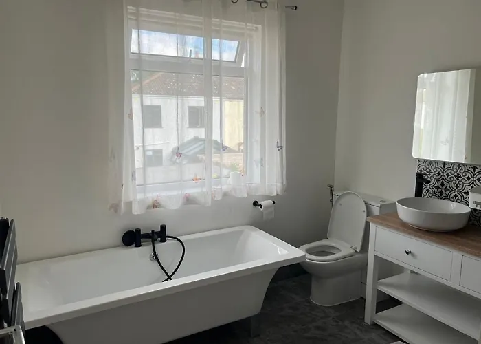 بيت ضيافة Shared House On Lakewood Crescent *